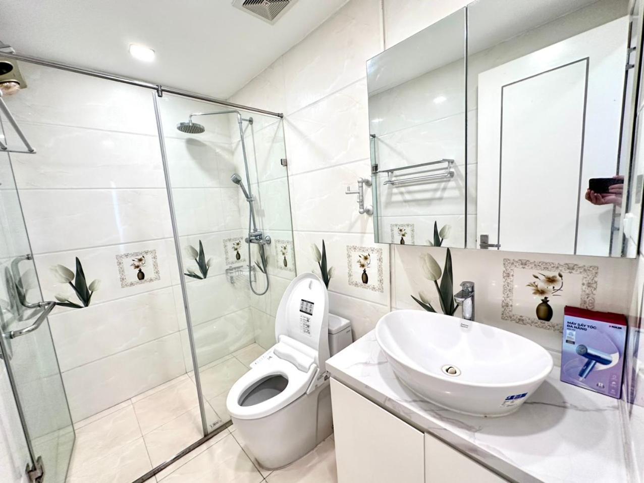 Hana Housing - Vinhomes Metropolis * Hà Nội
