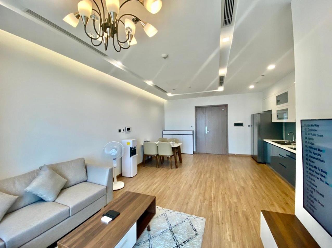 Căn hộ Hana Housing - Vinhomes Metropolis *