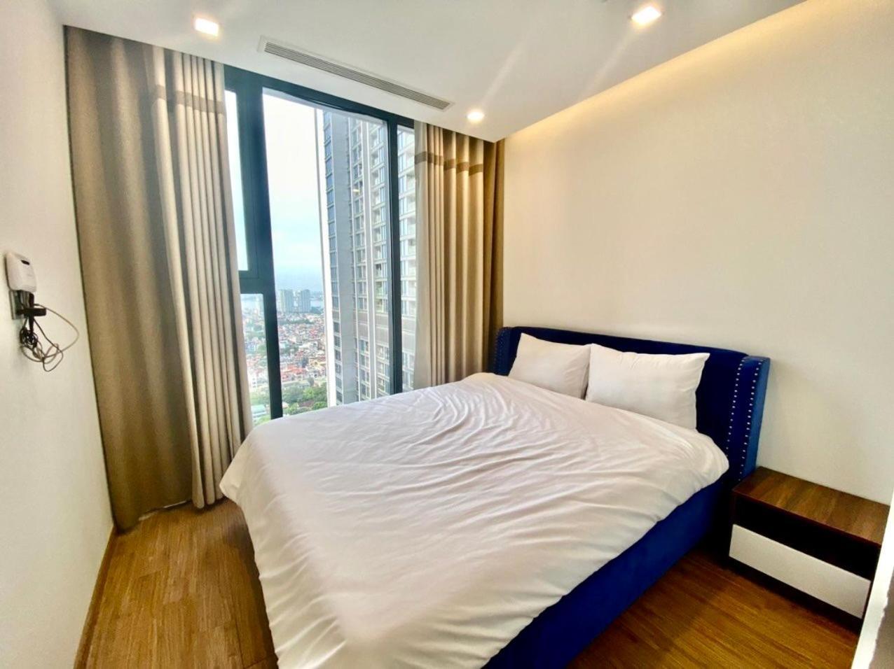 Hana Housing - Vinhomes Metropolis Hà Nội